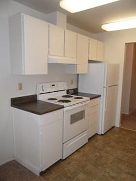 3rd image of 3451 24th Ave W APT 421