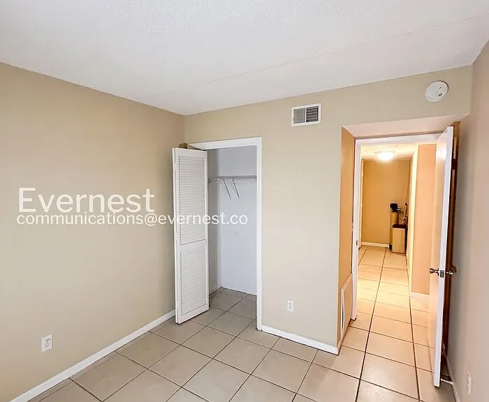 5541 Bay Blvd #301 — Photo 17