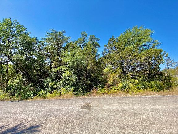5th image of 5102 Stoneridge Dr