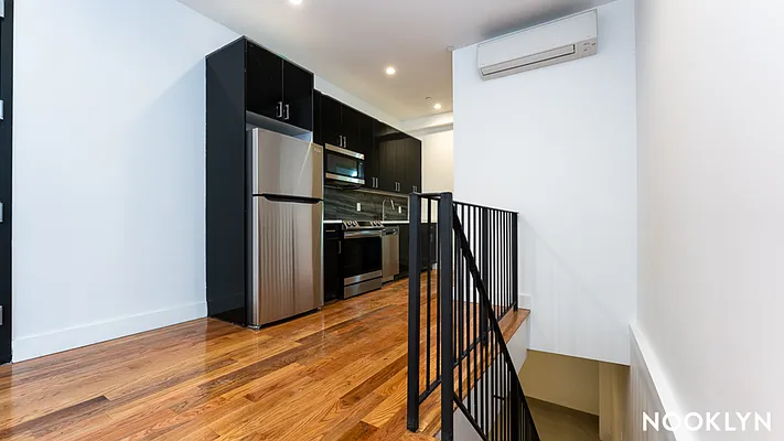 Rented by Nooklyn NYC LLC | media 30