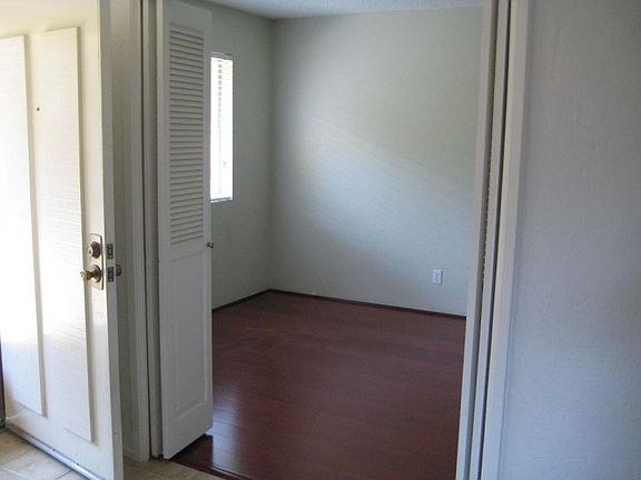 4th image of 367 Cannon Green Dr APT H