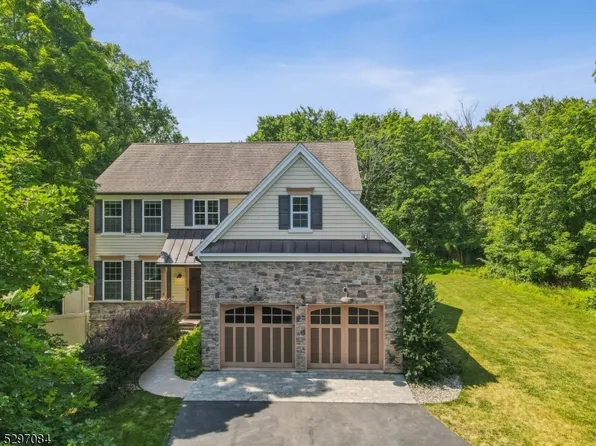 17 Whitehouse Ave, Readington Twp., NJ 08889