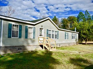 1865 Old Stagecoach Rd, Waycross, GA 31503