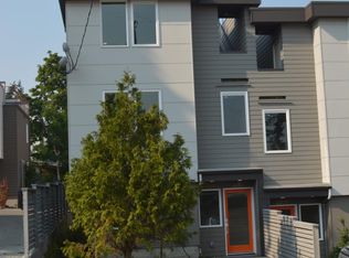 2210 W Emerson St, Seattle, WA 98199