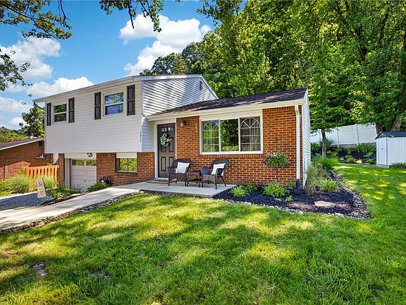 2nd image of 127 Alpine Village Dr