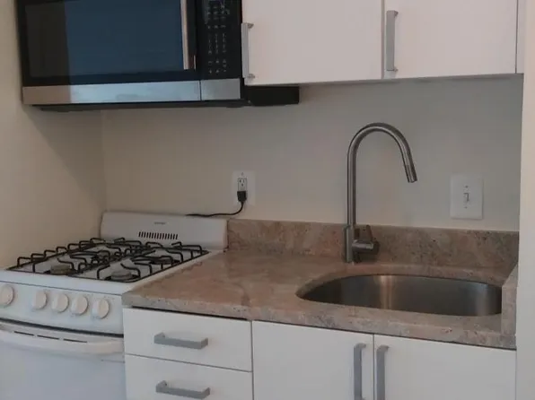 5500 Friendship Blvd APT 1005N, Chevy Chase, MD 20815