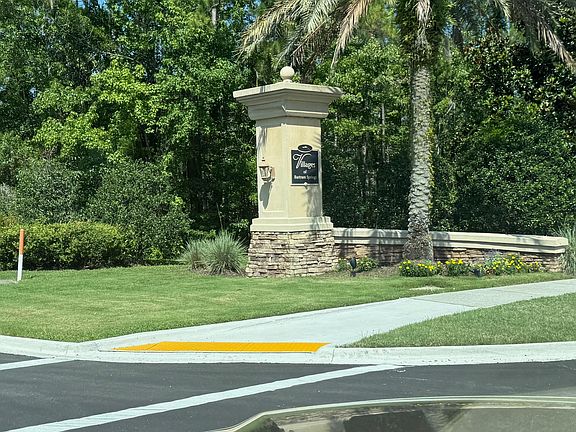 2nd image of 6067 Bartram Village Dr