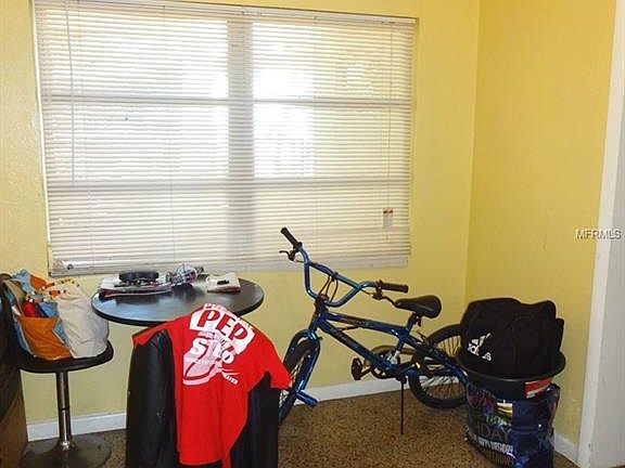 5th image of 5210 Bonnie Brae Cir