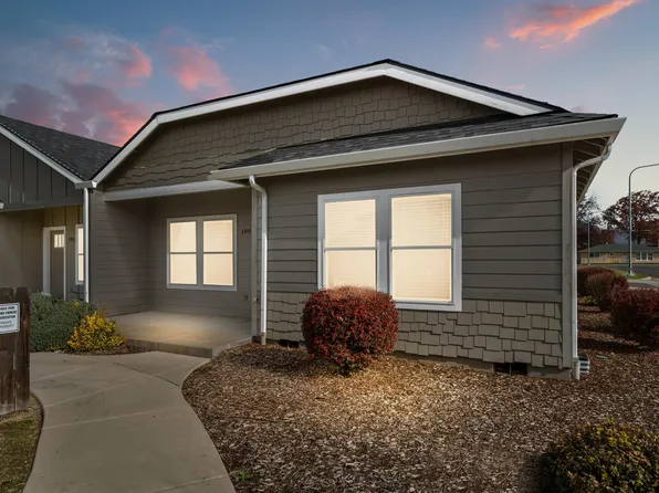 199 Mellecker Way, Medford, OR 97501