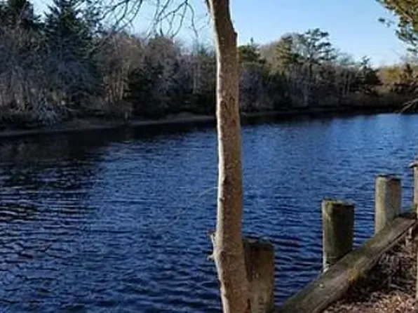 110 Juniper Dr, Little Egg Harbor, NJ 08087