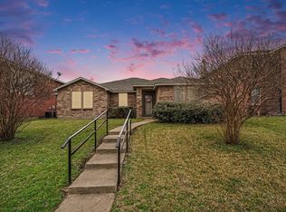 1214 April Showers Ln, Lancaster, TX 75134