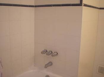 4th image of 338 Montreal Ave
