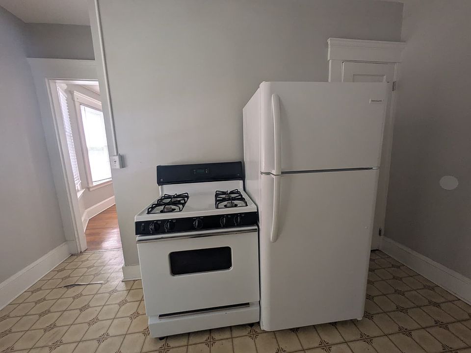 1st image of 85 Hubinger St #2B
