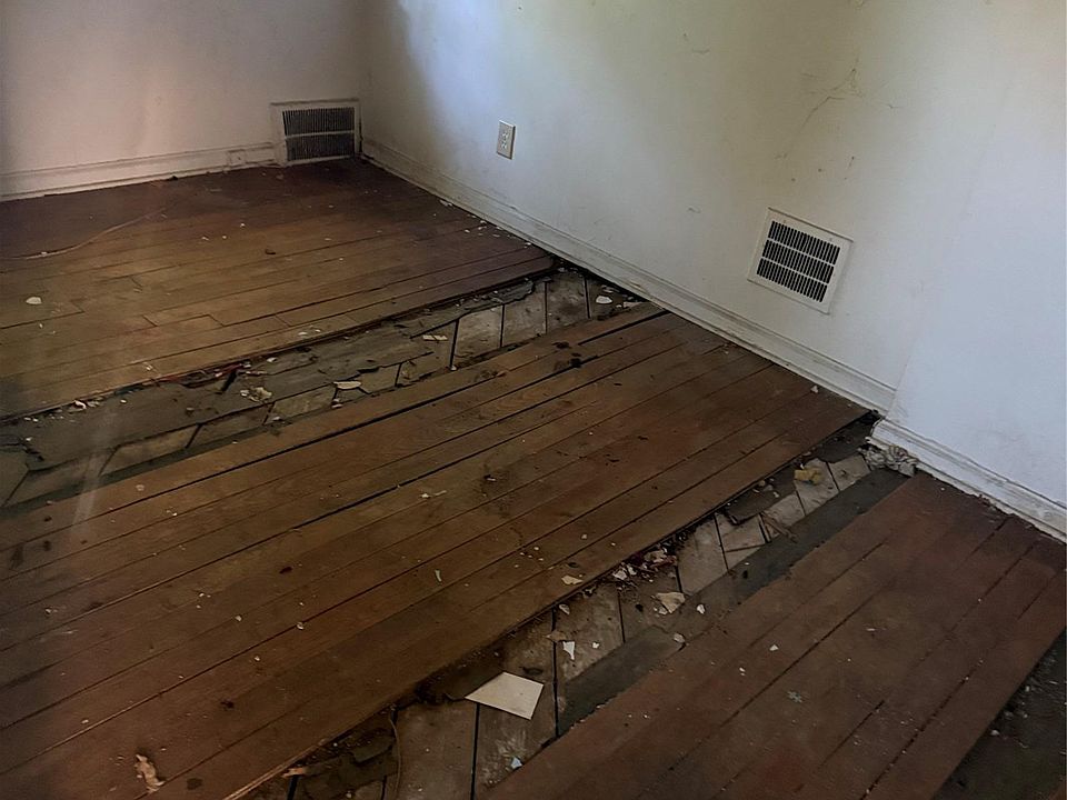 18708 Schaefer Hwy, photo 23
