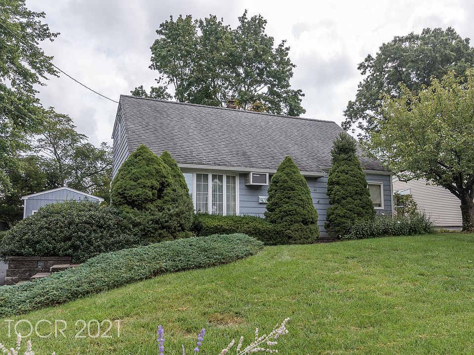 1st image of 44 Millington Dr