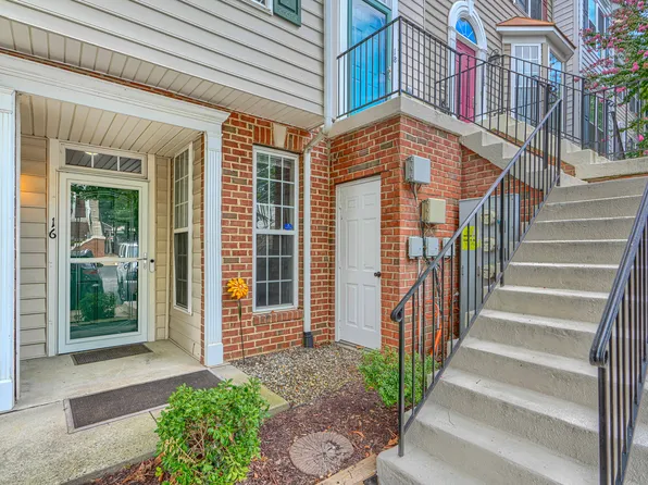 16 Harbour Heights Dr #16, Annapolis, MD 21401