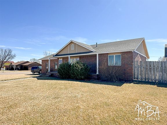 2nd image of 101 Jo Ella Dr