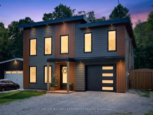 3134 Goldstein Rd, Severn, ON L0K 2B0