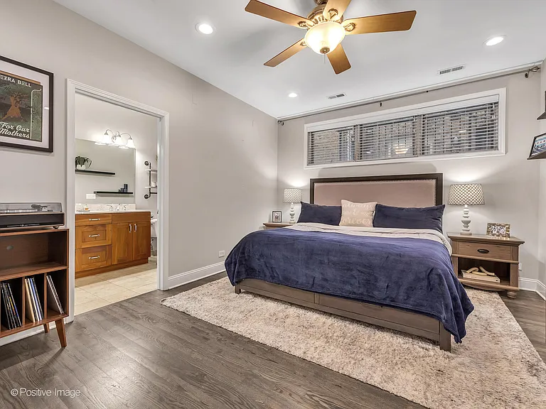 3715 N Wilton Ave #1 — Photo 11
