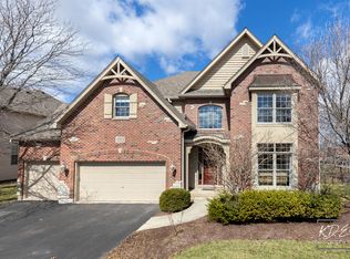 4031 Juneberry Rd, Naperville, IL 60564