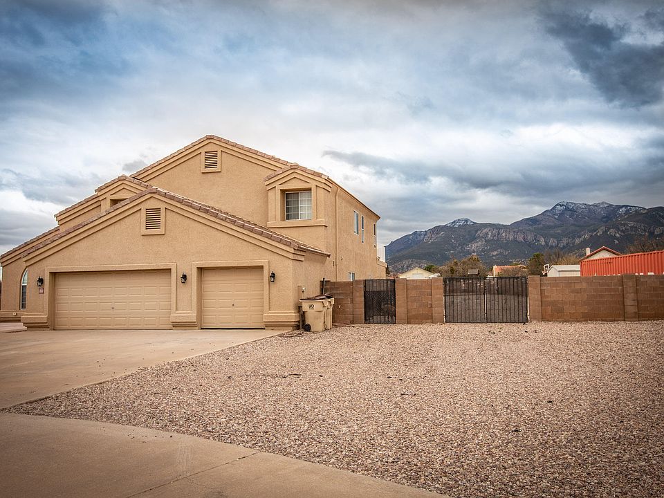 1st image of 2610 E Eagle Rock Dr