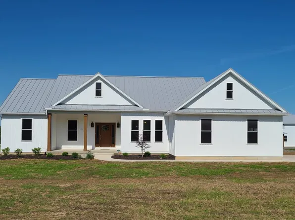 1290 S Hartshorn Rd, Lakeside Marblehead, OH 43440