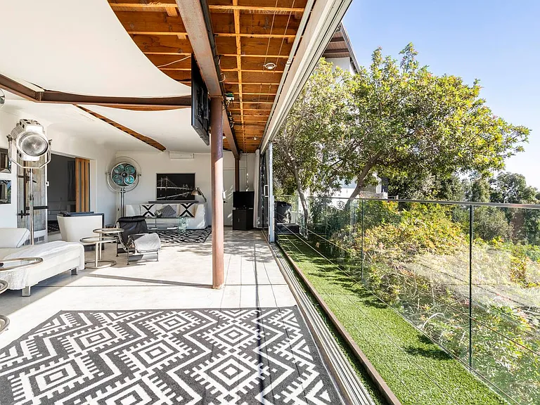 6928 Los Tilos Rd — Photo 19
