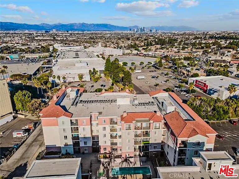 3750 W Santa Rosalia Dr #214 — Photo 70