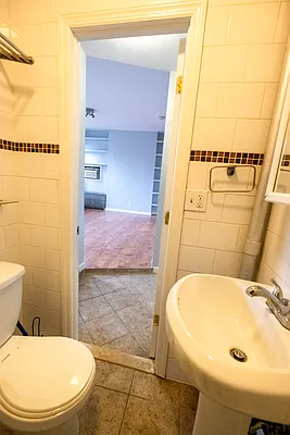 Rented by Brown Harris Stevens | media 6