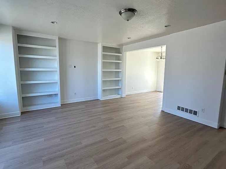 4789 W Daybreak Rim Way — Photo 8