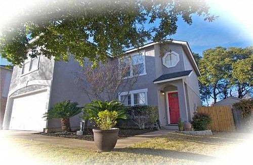 1st image of 402 Woodford Dr