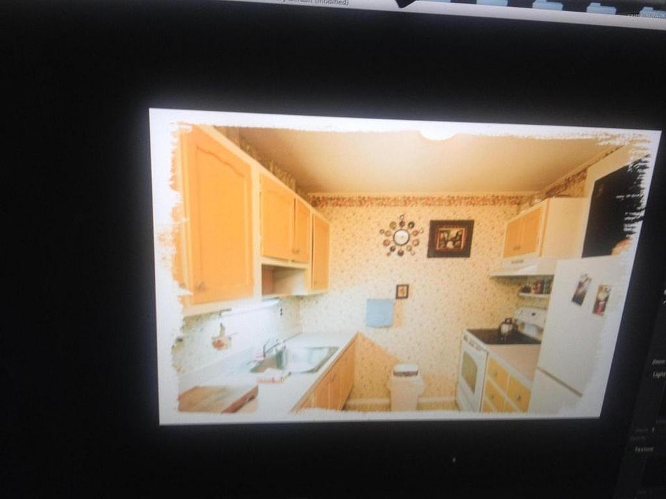 1st image of 216C Buckingham Ct