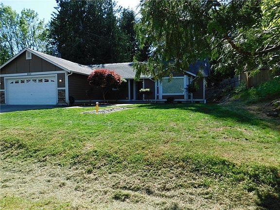 2nd image of 9731 Channel Dr NW