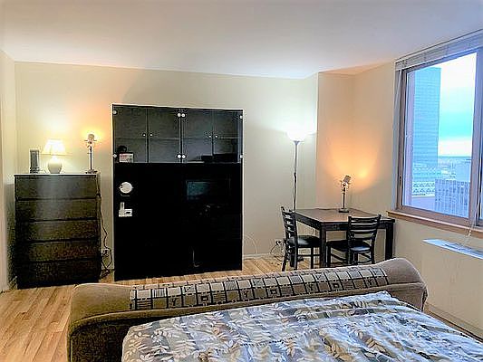 1st image of 235 E 40th St APT 26I