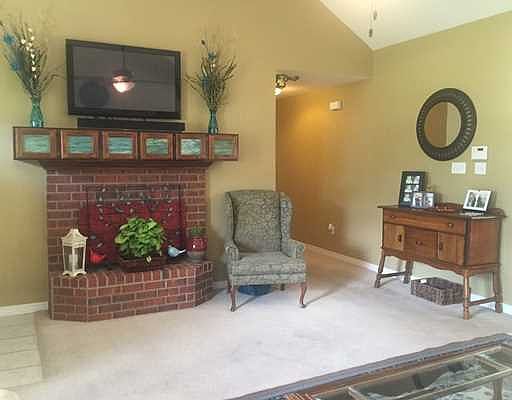 3rd image of 2112 Highland Dr