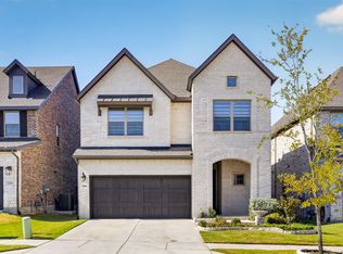 2536 Four Roses Dr, Lewisville, TX 75056