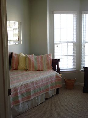 5th image of 2013 Governor Thomas Bladen Way APT 303