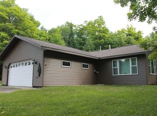 3404 E Pierce St, Wakefield, MI 49968