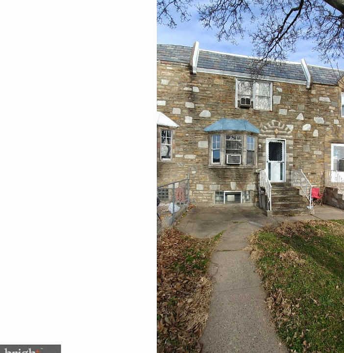 2nd image of 2149 Fanshawe St