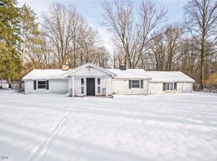 172 Warner Rd, Hubbard, OH 44425