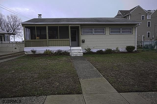 1st image of 3715 Oxford Ln
