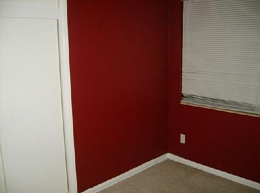 5th image of 713 Wright Dr