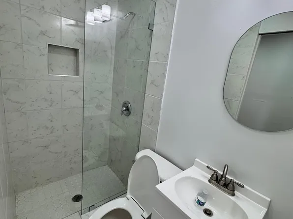 625 W 35th St #3, Hialeah, FL 33012