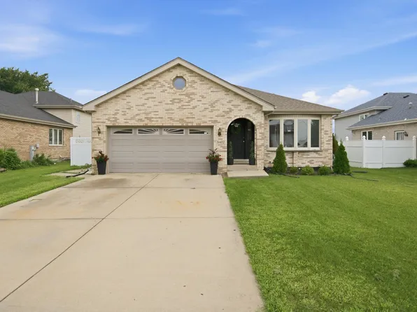 8402 S Thomas Ave, Bridgeview, IL 60455
