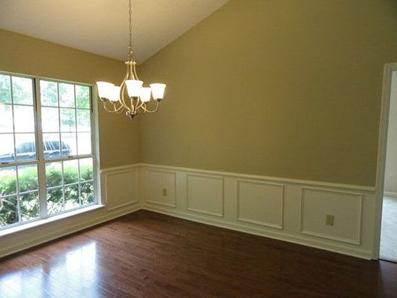 2nd image of 721 Low Meadow Dr