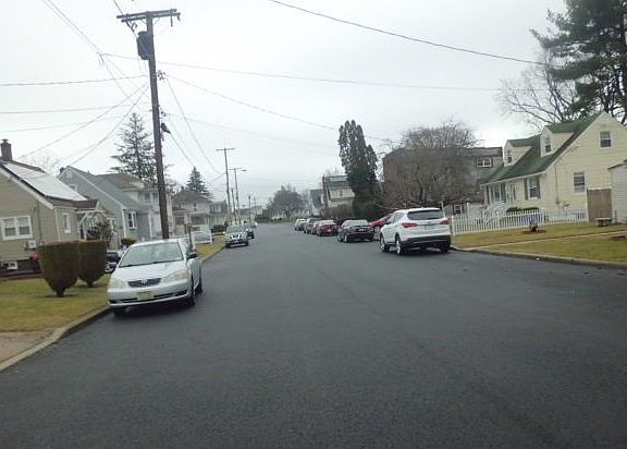 Exterior Neighborhood (street photo)