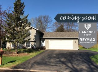 8124 Narcissus St, Victoria, MN 55386