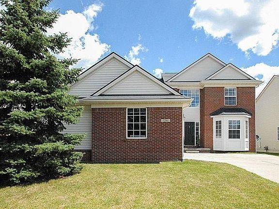 3rd image of 7281 Belle Meade St