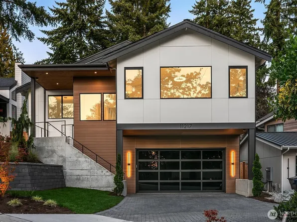 11217 NE 103rd Place, Kirkland, WA 98033