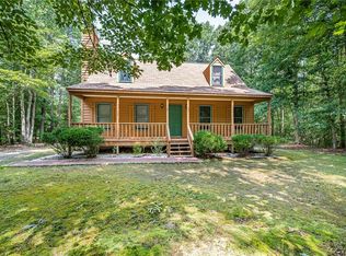2477 Calno Rd, Hanover, VA 23069